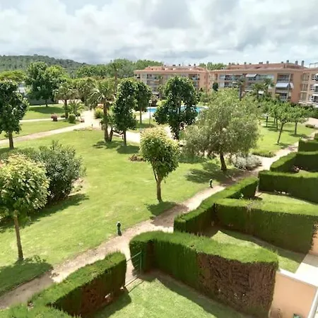 Apartamento En Bonito Complejo